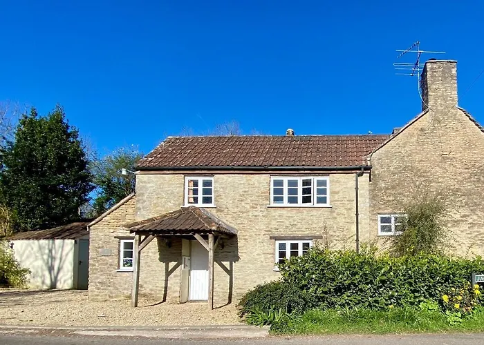 The Explorers Rest - Cottage - Frome