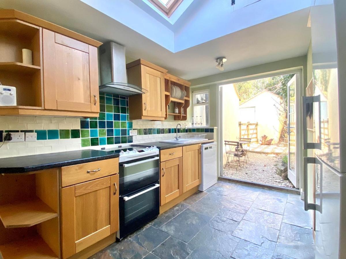 The Explorers Rest - - Frome Holiday home *