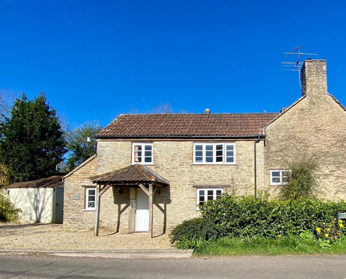 Holiday home The Explorers Rest - - Frome *